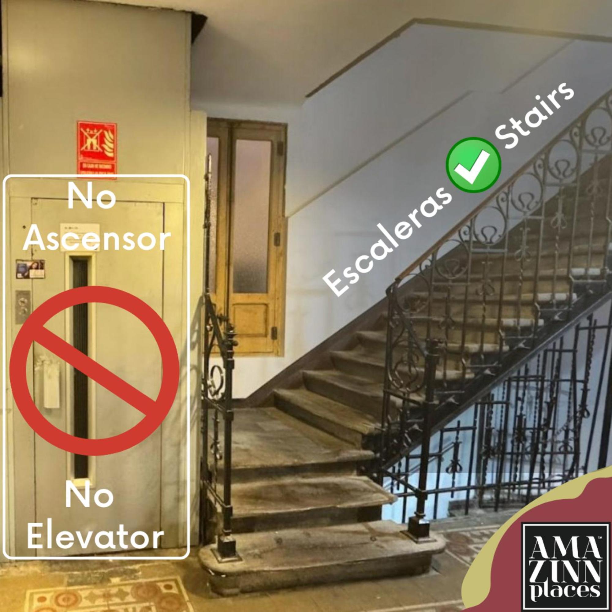 Ap Embajadores XII Madrid Buitenkant foto